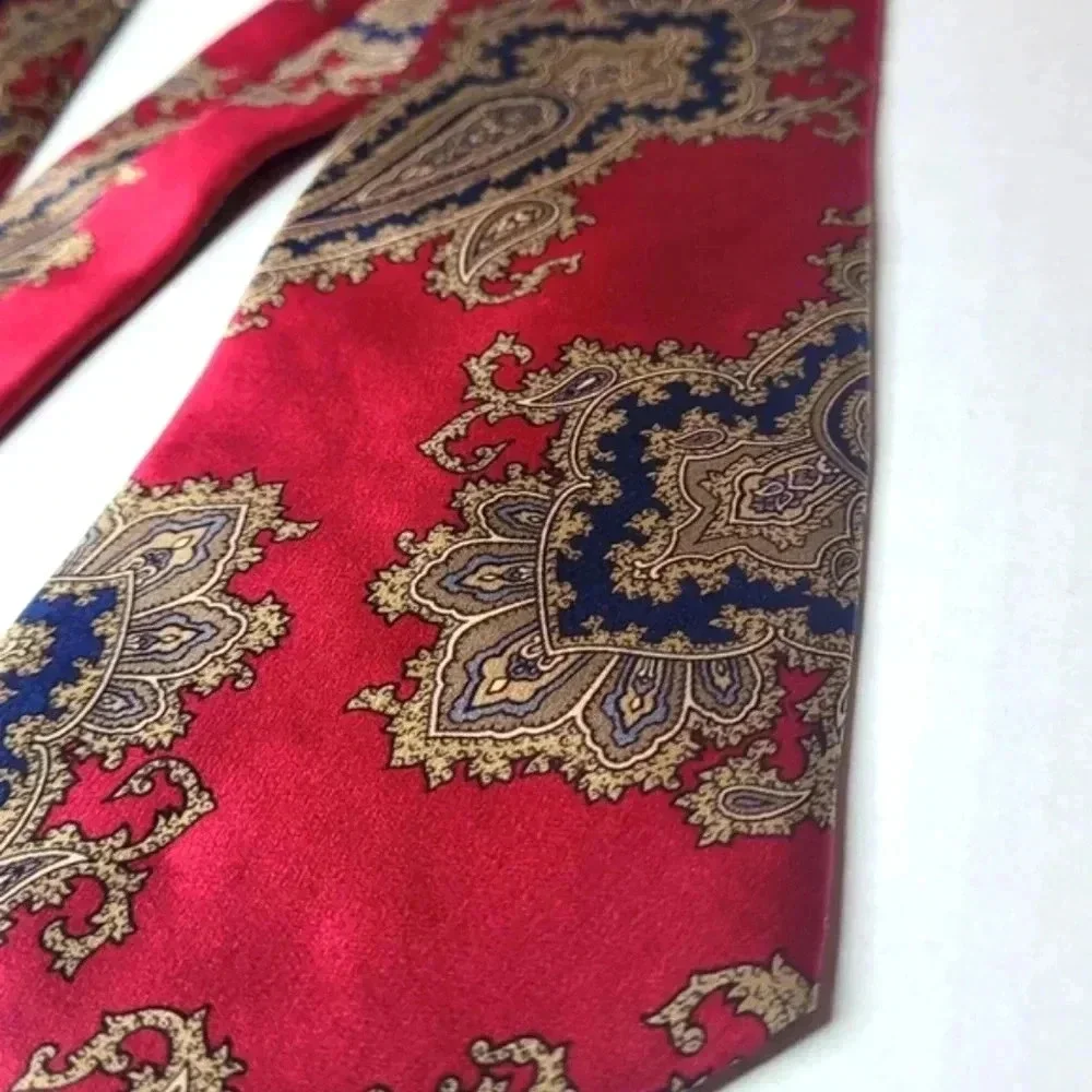 VAN HEUSEN 417 Men's Necktie
